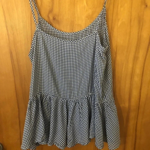Blue gingham peplum tank - Picture 7 of 7